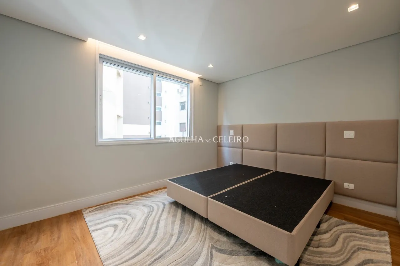 Apartamento totalmente reformado e decorado à venda no Jardim Paulista – 22063