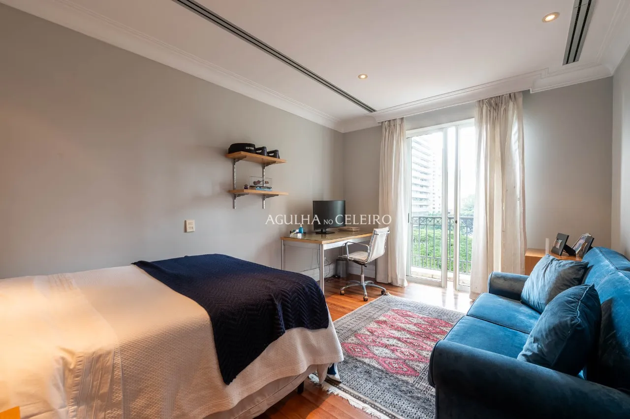 Apartamento em frente ao Parque Ibirapuera à venda no Paraíso! – 22068