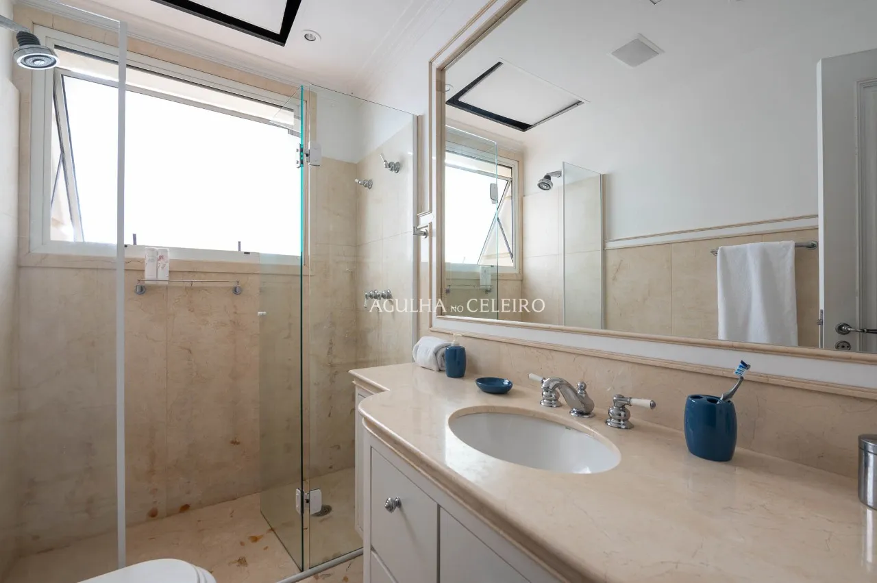 Apartamento em frente ao Parque Ibirapuera à venda no Paraíso! – 22068