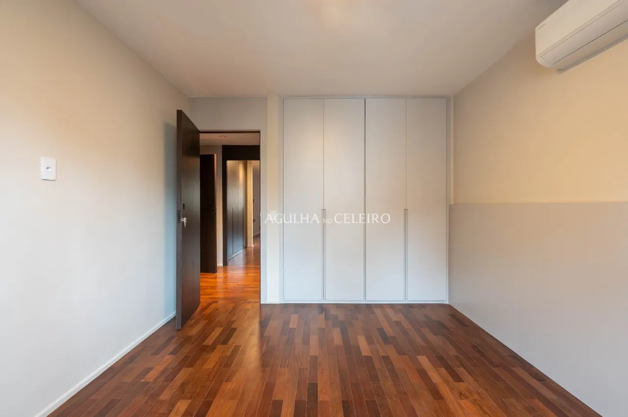 Apartamento reformado para venda e locação no Itaim Bibi. – 22075
