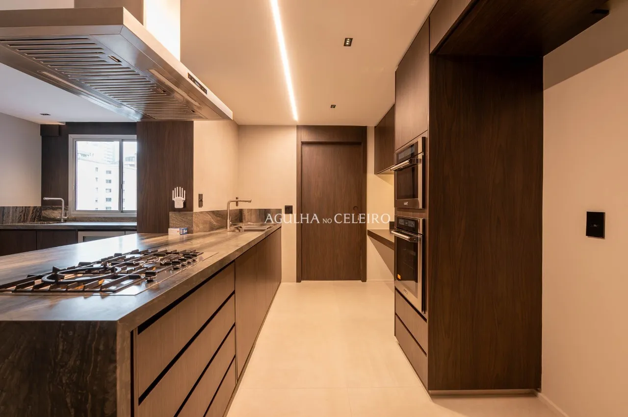 Apartamento reformado para venda e locação no Itaim Bibi. – 22075