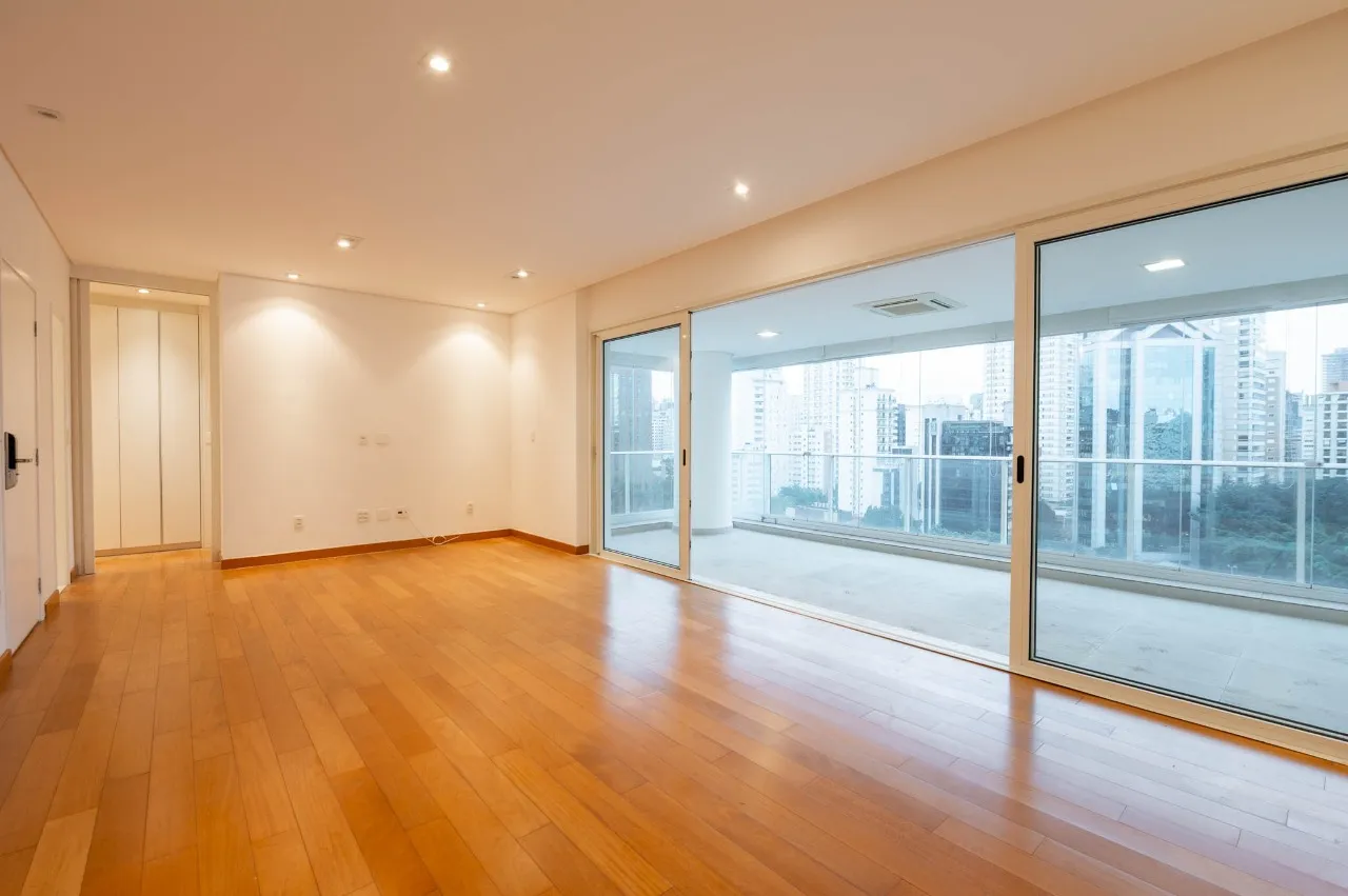 Exclusividade e bem-estar no melhor do Itaim. – 22104