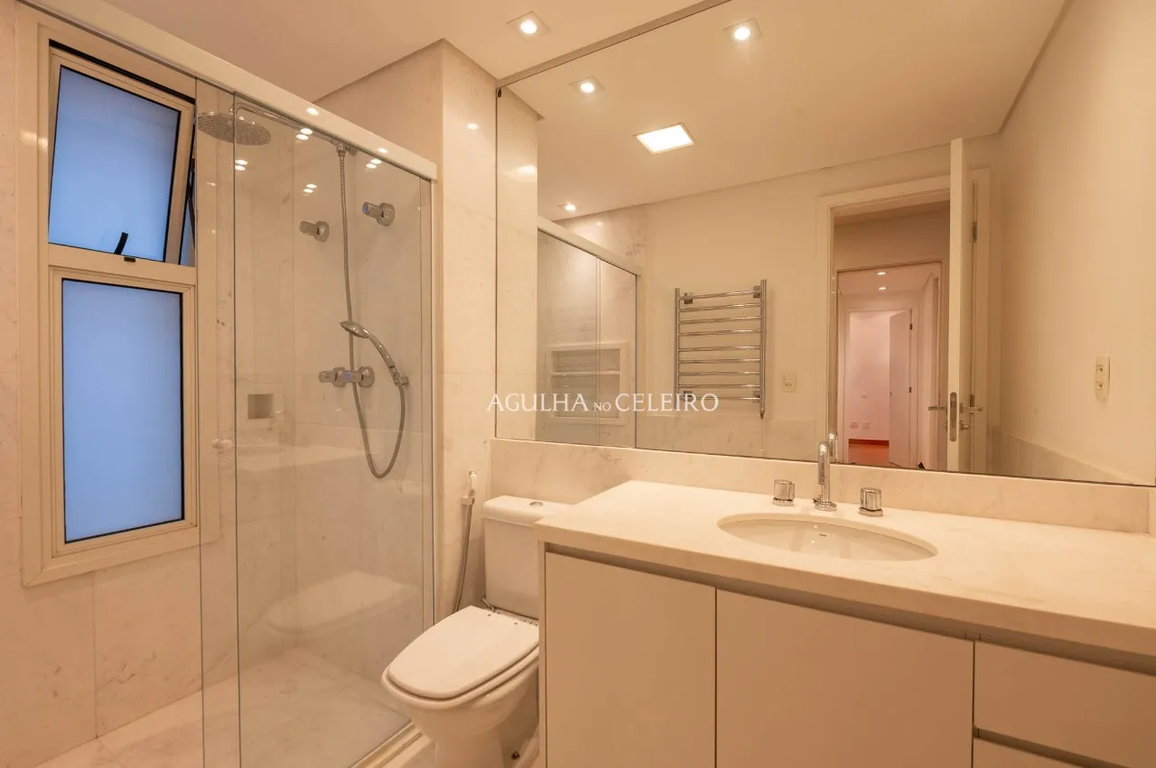 Exclusividade e bem-estar no melhor do Itaim. – 22104