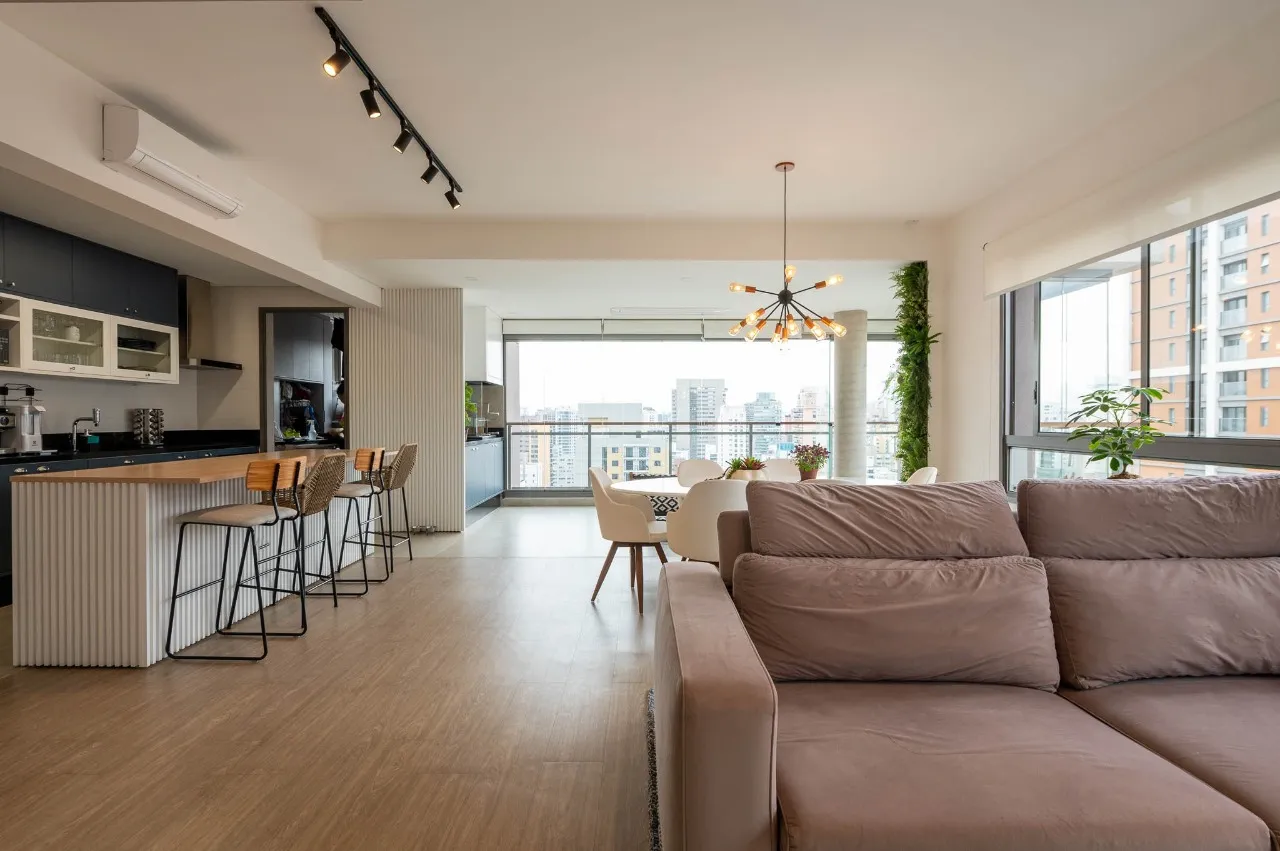 Apartamento encantador à venda em Moema com vista livre e ambientes integrados – 22156