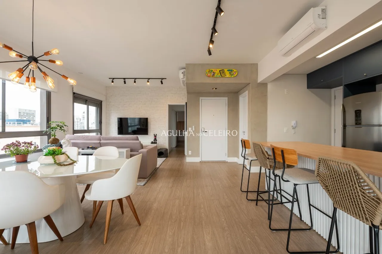 Apartamento encantador à venda em Moema com vista livre e ambientes integrados – 22156