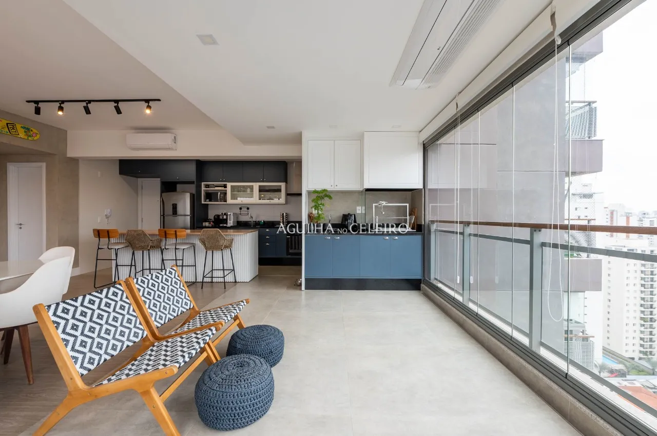 Apartamento encantador à venda em Moema com vista livre e ambientes integrados – 22156