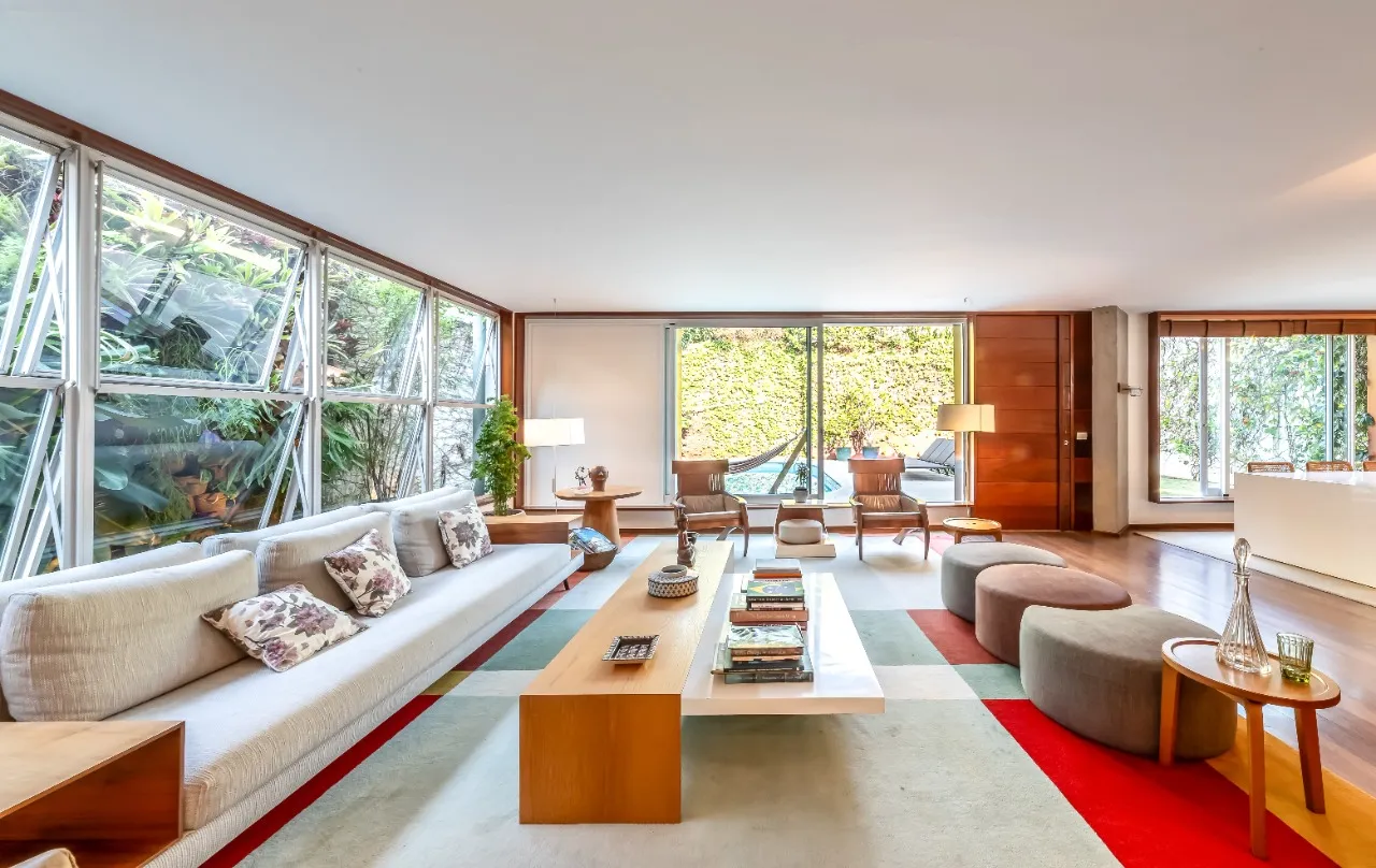 Inspire e respire dias mais verdes e iluminados nesta belíssima casa no Alto de Pinheiros. – 22179