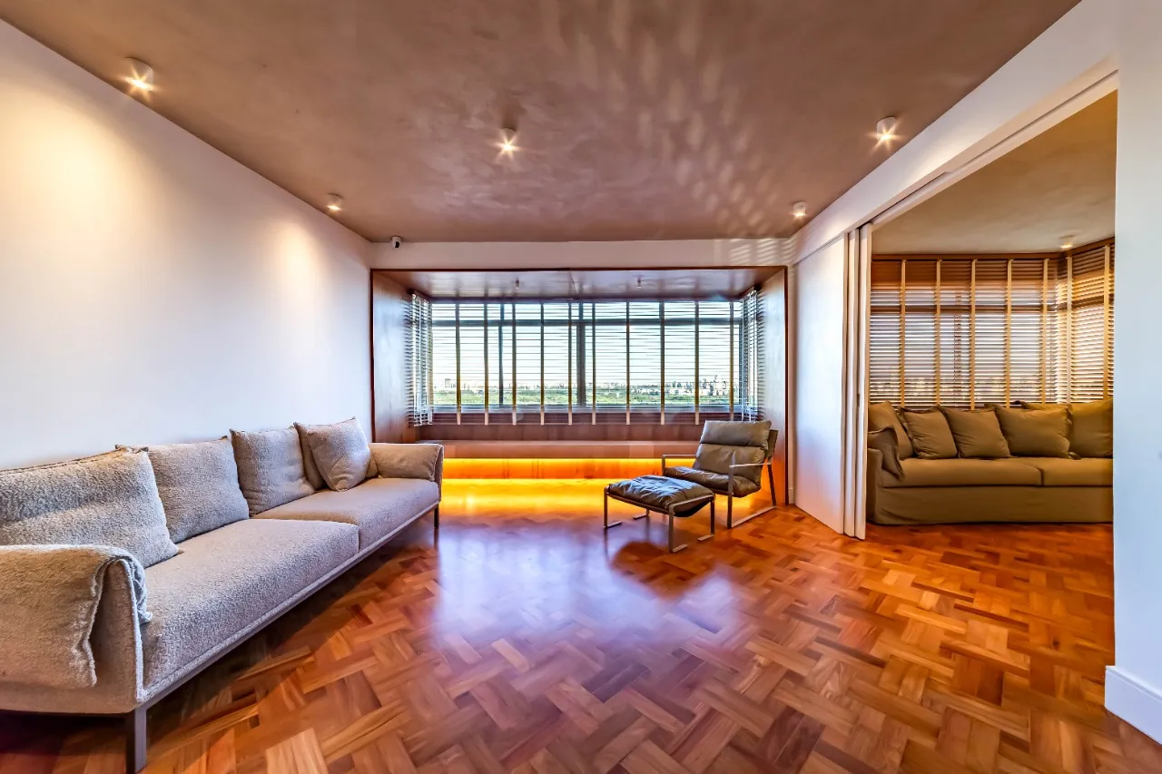 Apartamento reformado, com vista aberta e acabamentos impecáveis para viver Pinheiros com calma. – 22188