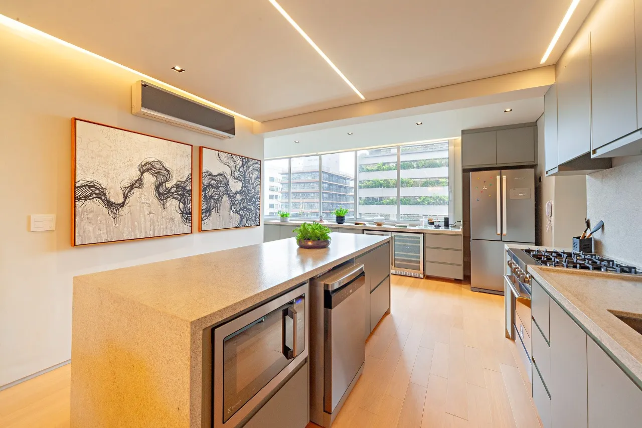 Apartamento em edifício modernista próximo à Avenida Paulista – 22205