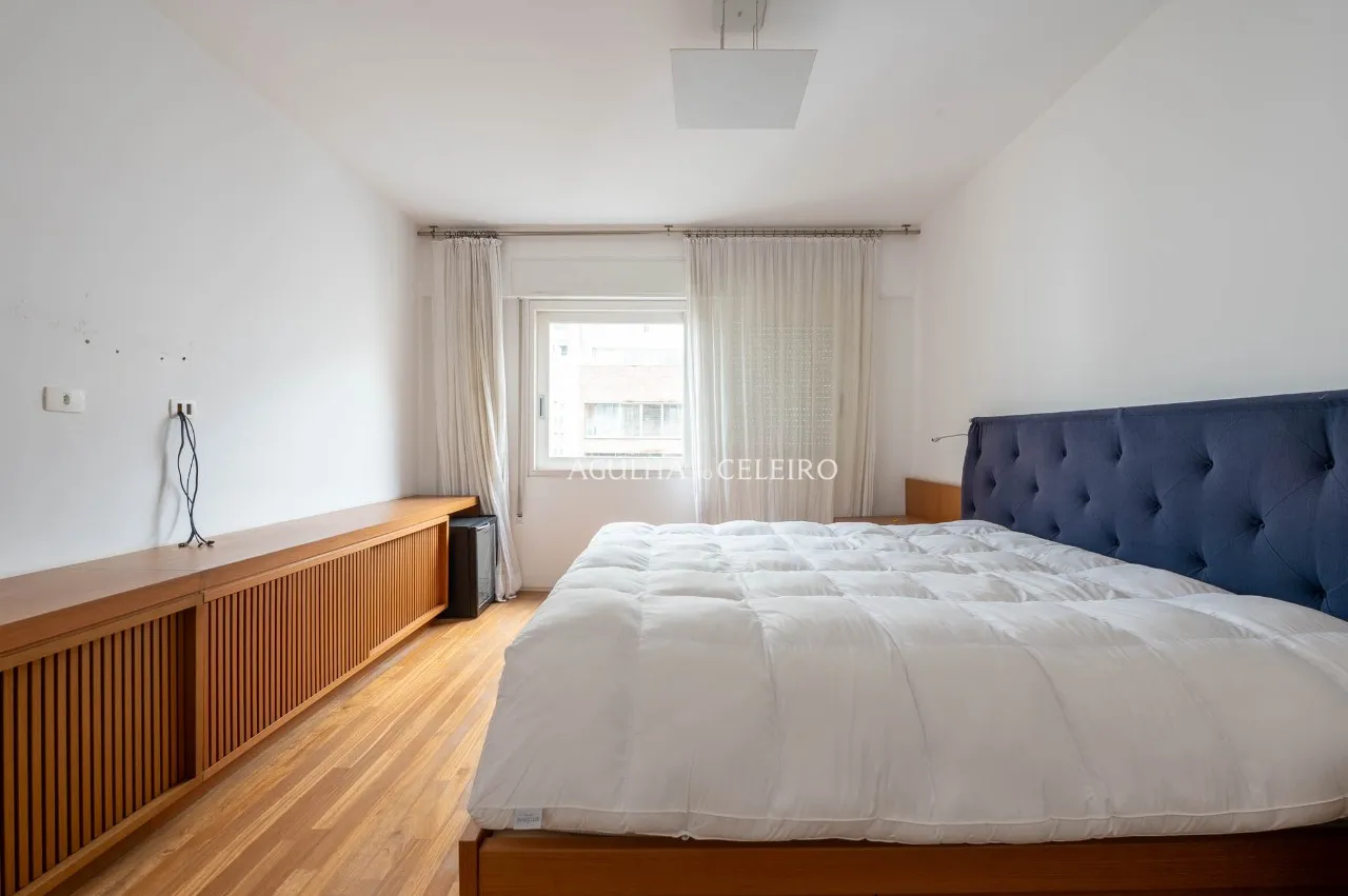 Apartamento espaçoso e com muita luz natural à venda no Jardim América – 22212