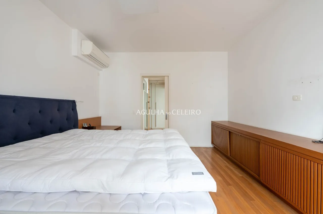 Apartamento espaçoso e com muita luz natural à venda no Jardim América – 22212