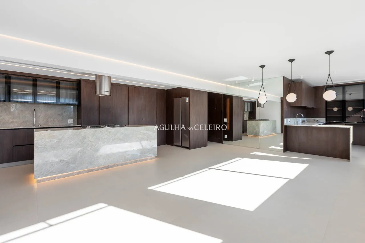 Reforma impecável no Itaim Bibi: 130 m² com área gourmet e conforto antirruído – 22225