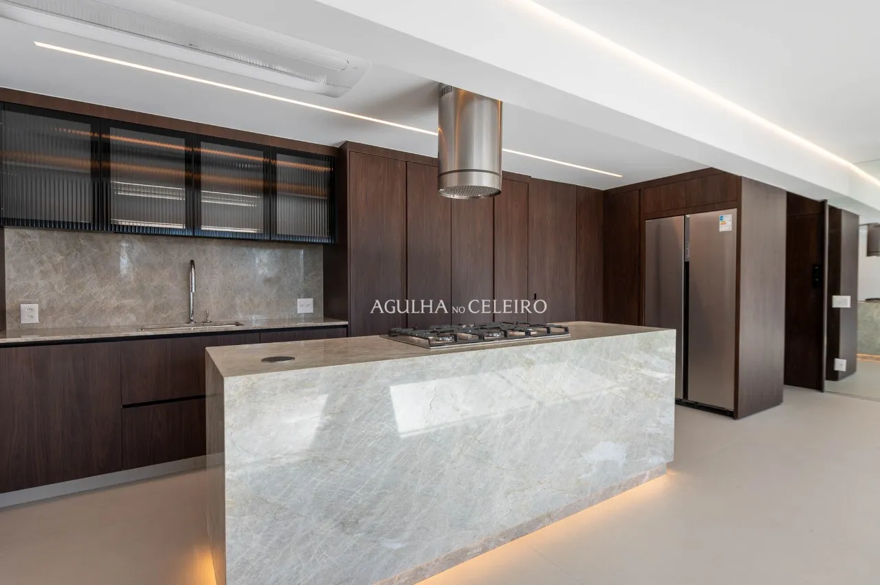 Reforma impecável no Itaim Bibi: 130 m² com área gourmet e conforto antirruído – 22225