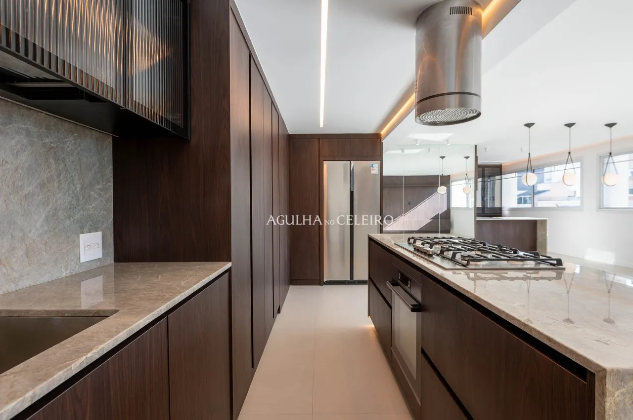 Reforma impecável no Itaim Bibi: 130 m² com área gourmet e conforto antirruído – 22225