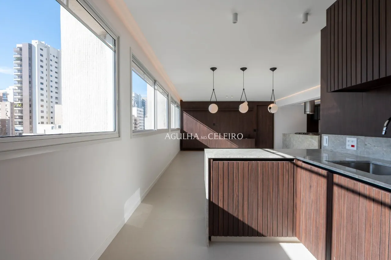 Reforma impecável no Itaim Bibi: 130 m² com área gourmet e conforto antirruído – 22225