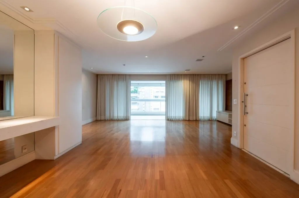 Apartamento ensolarado com varanda e 3 suítes no coração do Jardim Paulista – 22239