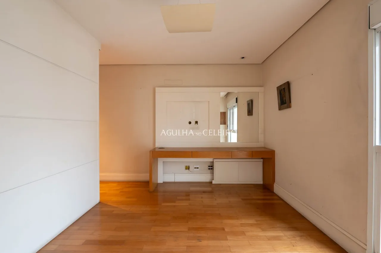 Apartamento ensolarado com varanda e 3 suítes no coração do Jardim Paulista – 22239