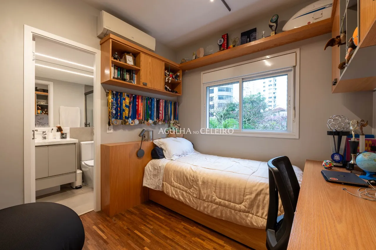 Apartamento lindo em condomínio muito desejado à venda no Paraíso! – 22272