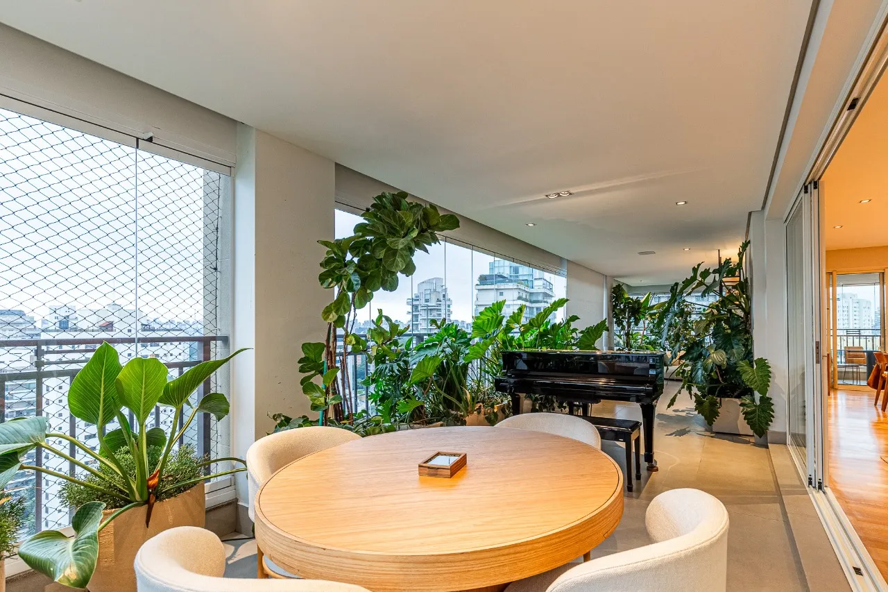 Apartamento em prédio disputado da Vila Nova Conceição – 22308