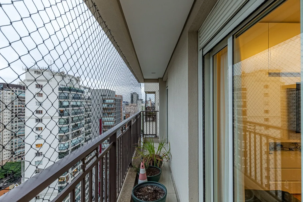 Apartamento em prédio disputado da Vila Nova Conceição – 22308