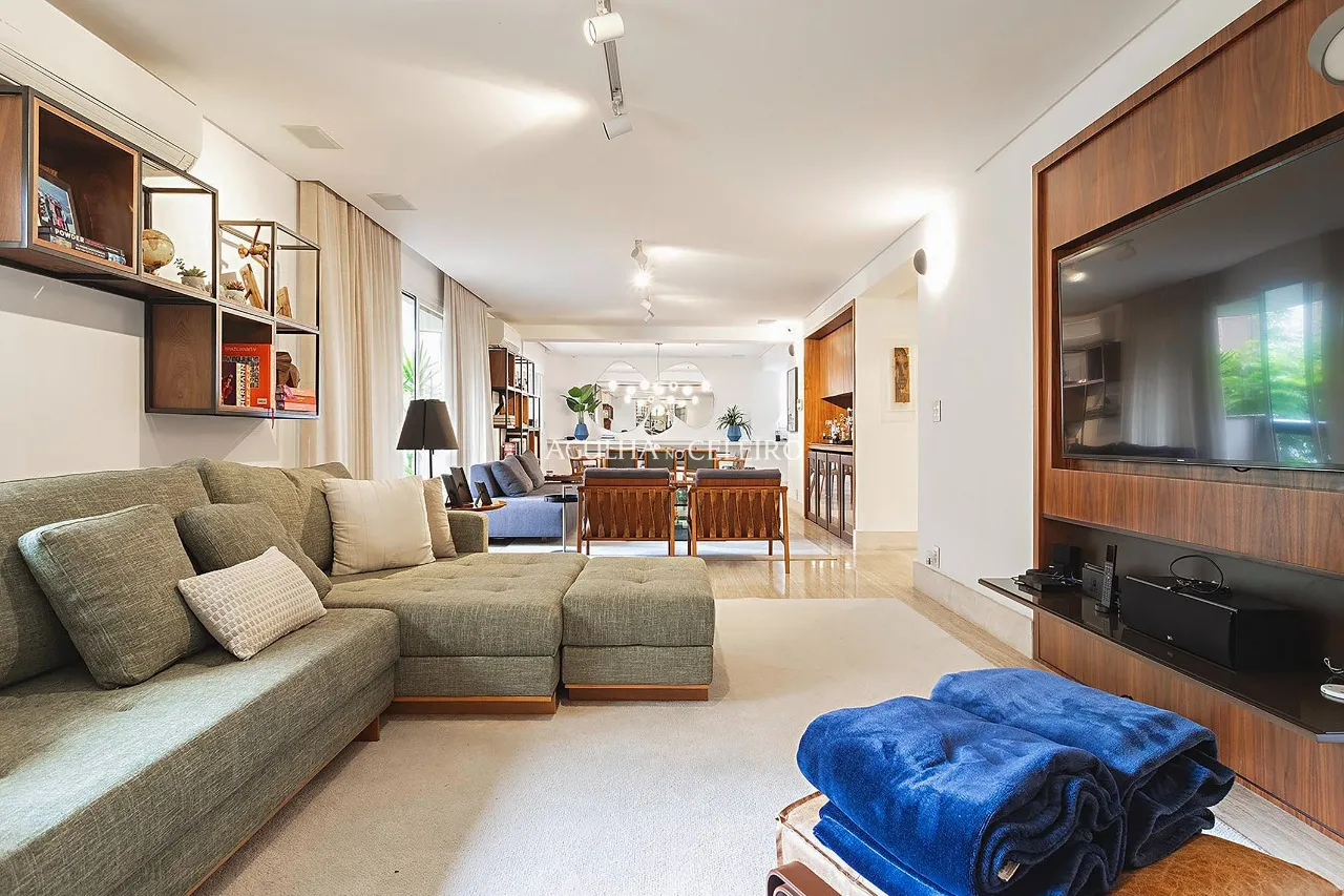 Apartamento à venda próximo ao Parque do Povo no Itaim Bibi. – AP0638