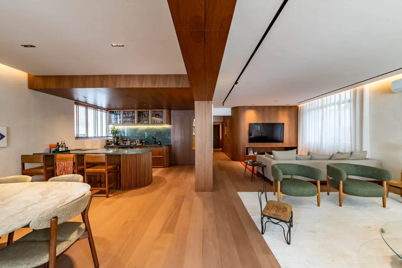 Apartamento reformado com muito espaço à venda no Jardim América. – AP3465