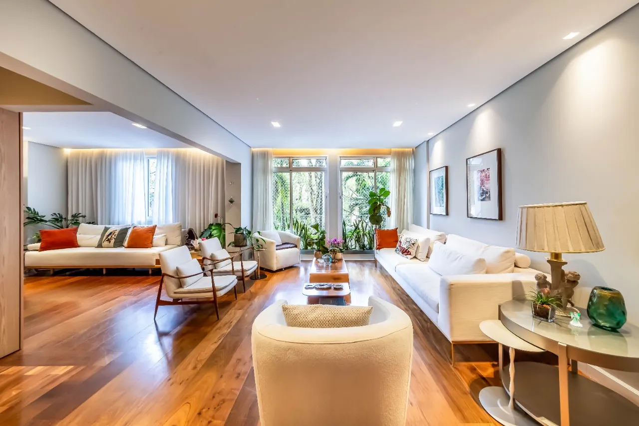 Apartamento Lindenberg reformado, com vista verde e localização especial no coração dos Jardins. – AP4091