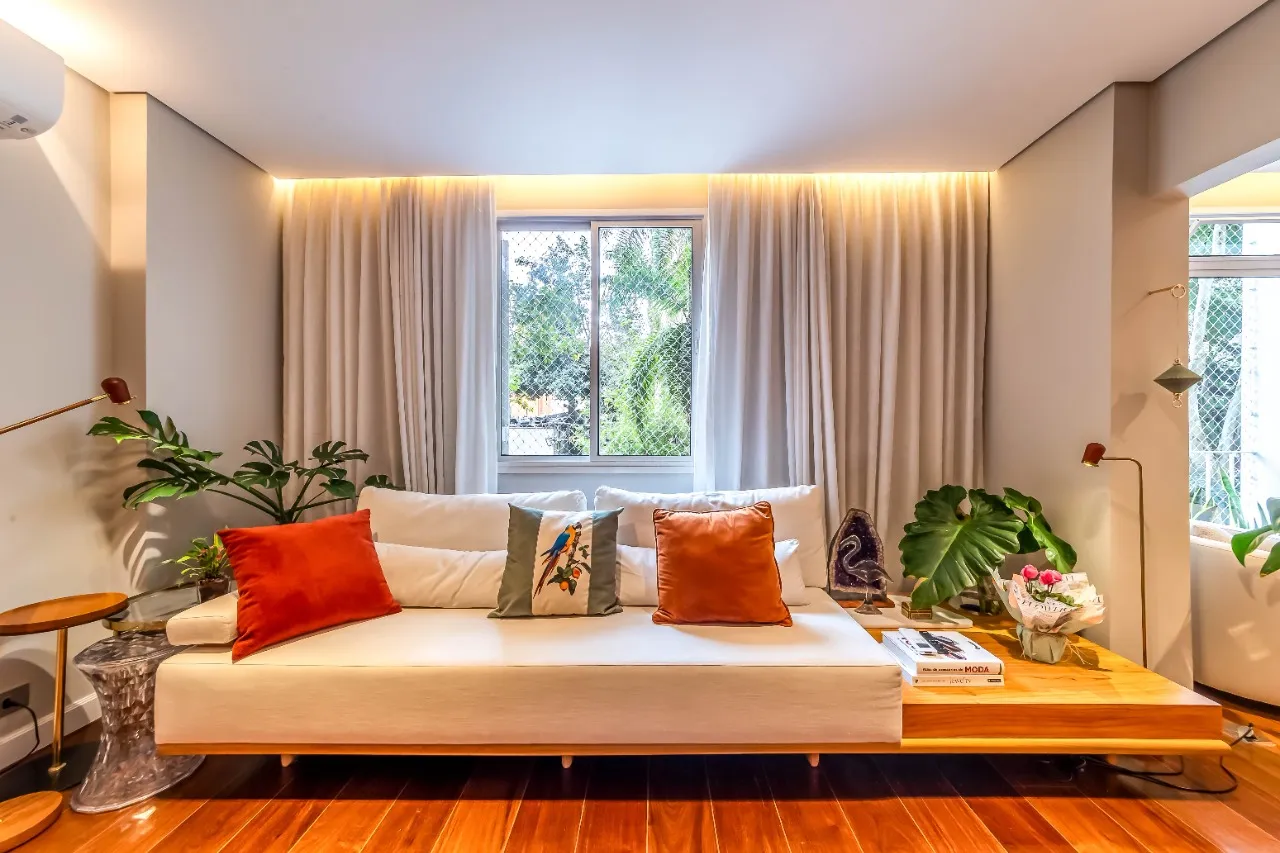 Apartamento Lindenberg reformado, com vista verde e localização especial no coração dos Jardins. – AP4091