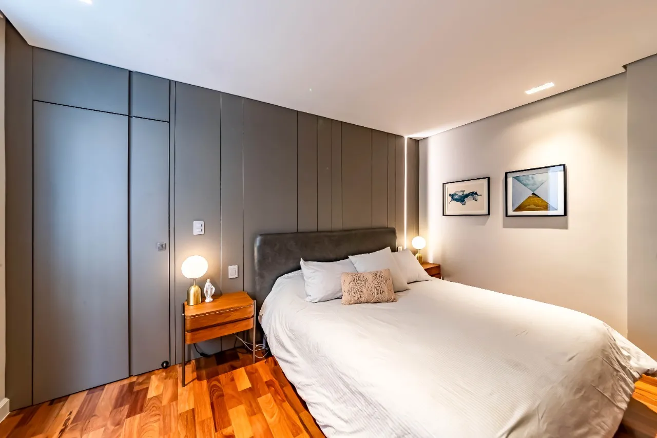Apartamento Lindenberg reformado, com vista verde e localização especial no coração dos Jardins. – AP4091