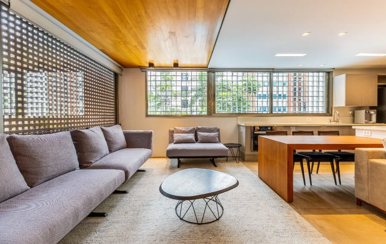 Apartamento duplex incrível, com projeto descolado e planta bem aproveitada, no melhor do Itaim Bibi – AP7430