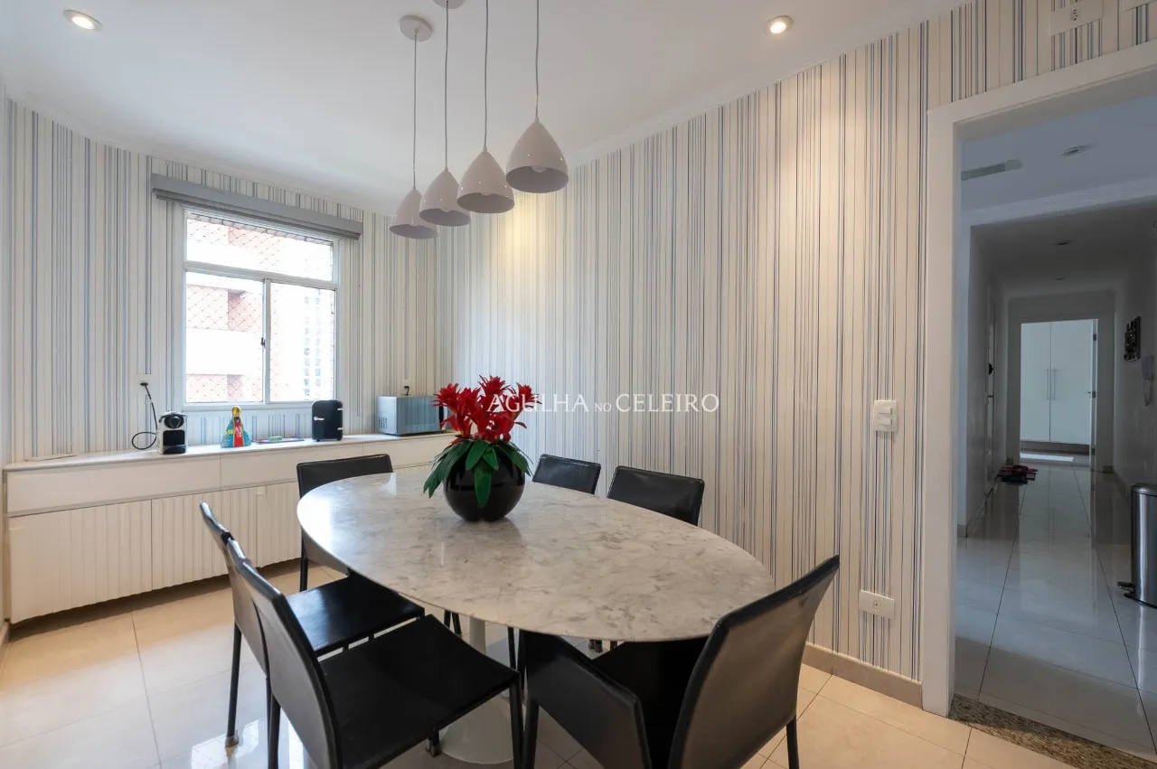 Muito conforto em localização de ouro! – AP8622