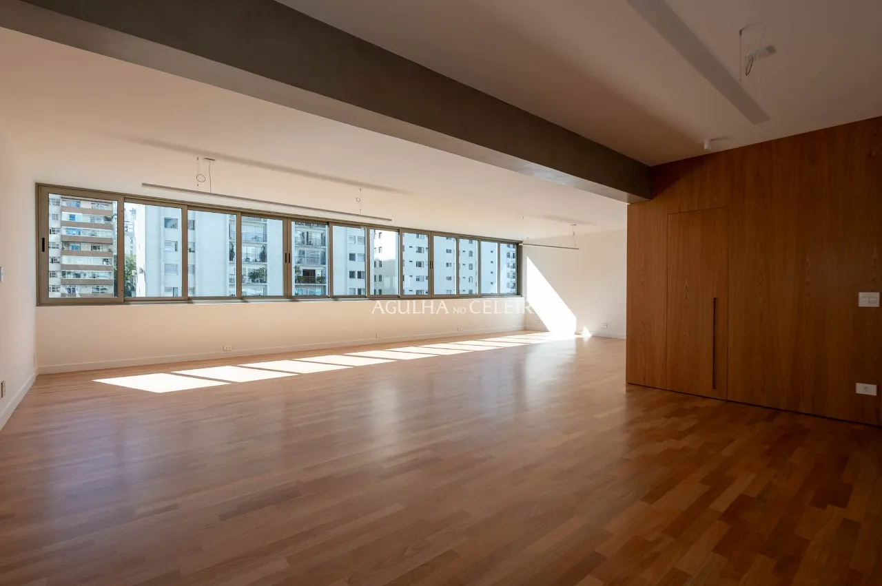 Apartamento totalmente reformado à venda no Jardim Paulista – 16001
