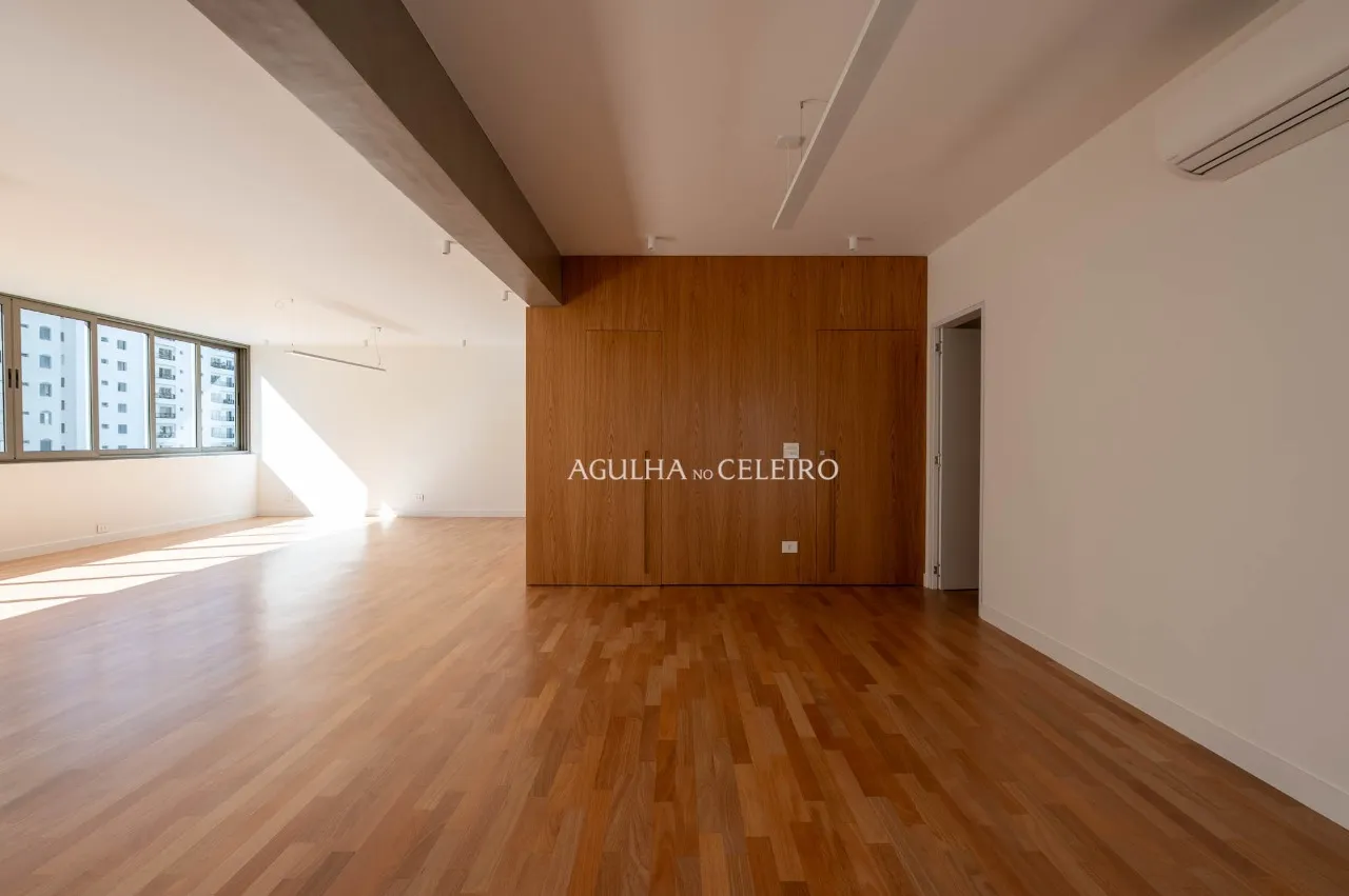 Apartamento totalmente reformado à venda no Jardim Paulista – 16001
