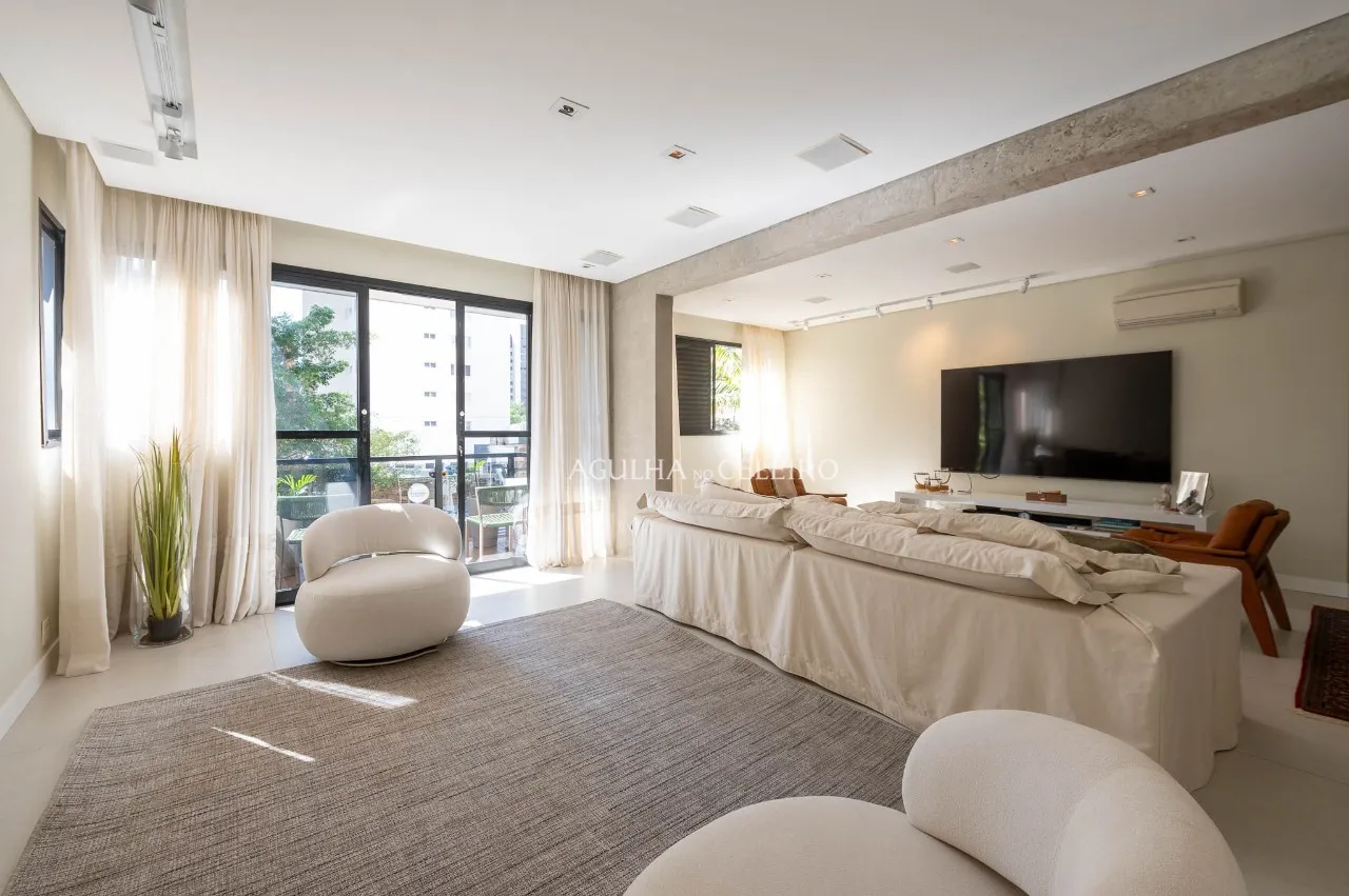 Excelente apartamento em Moema Pássaros – 16153