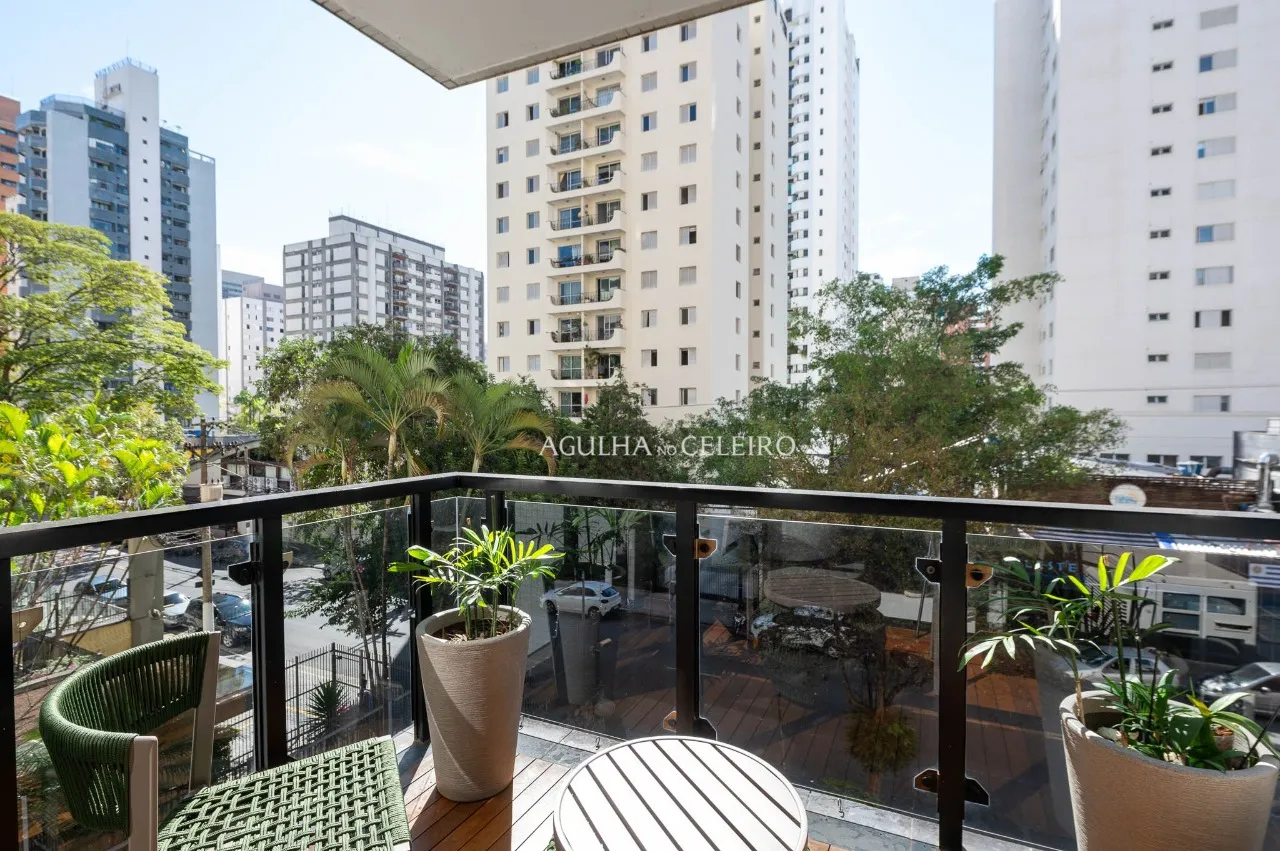 Excelente apartamento em Moema Pássaros – 16153