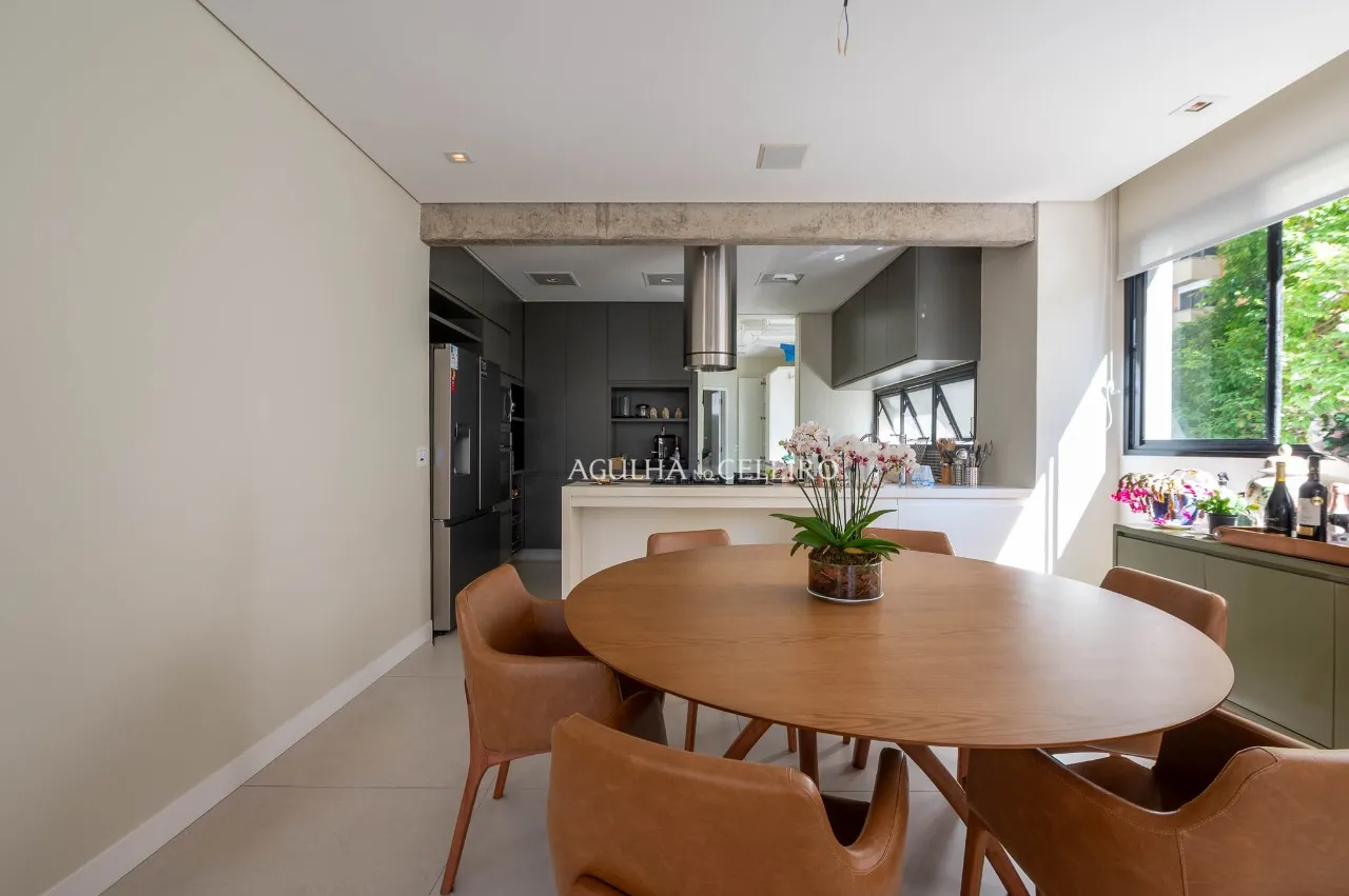 Excelente apartamento em Moema Pássaros – 16153
