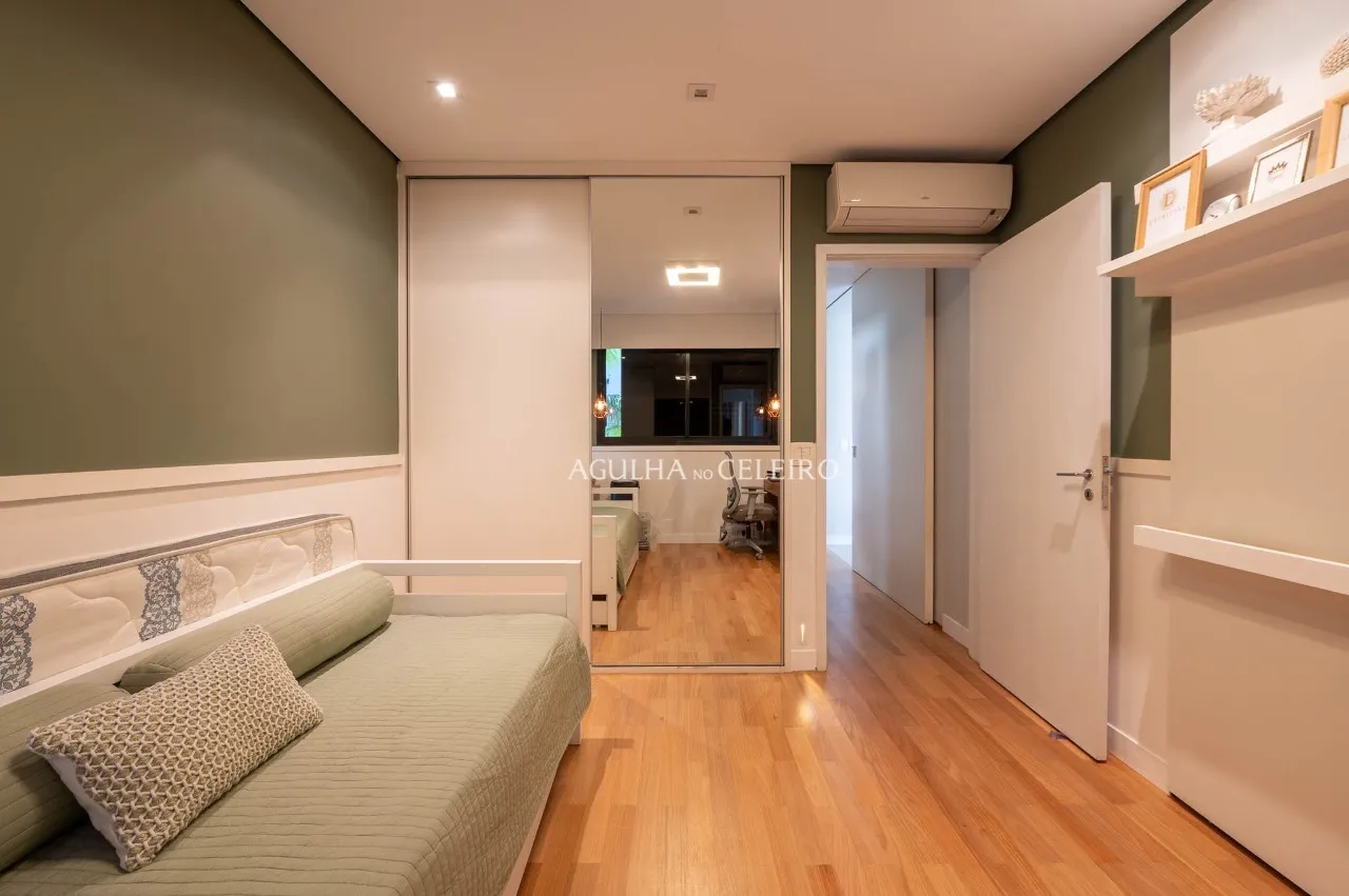 Excelente apartamento em Moema Pássaros – 16153