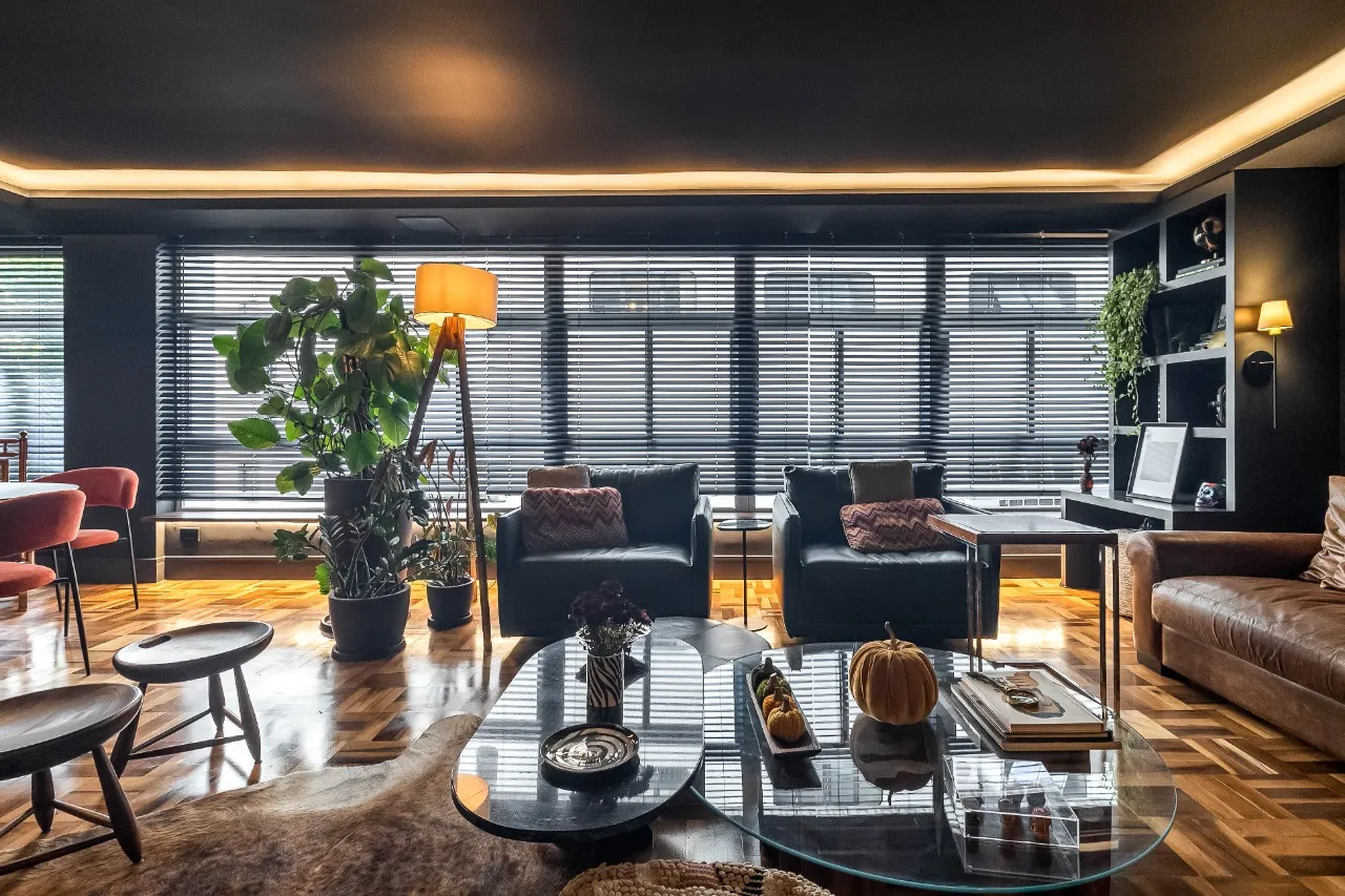 Apartamento reformado, automatizado e com ambientes generosos para viver os Jardins com calma. – 16493