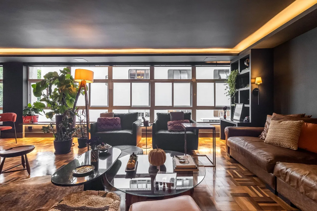 Apartamento reformado, automatizado e com ambientes generosos para viver os Jardins com calma. – 16493