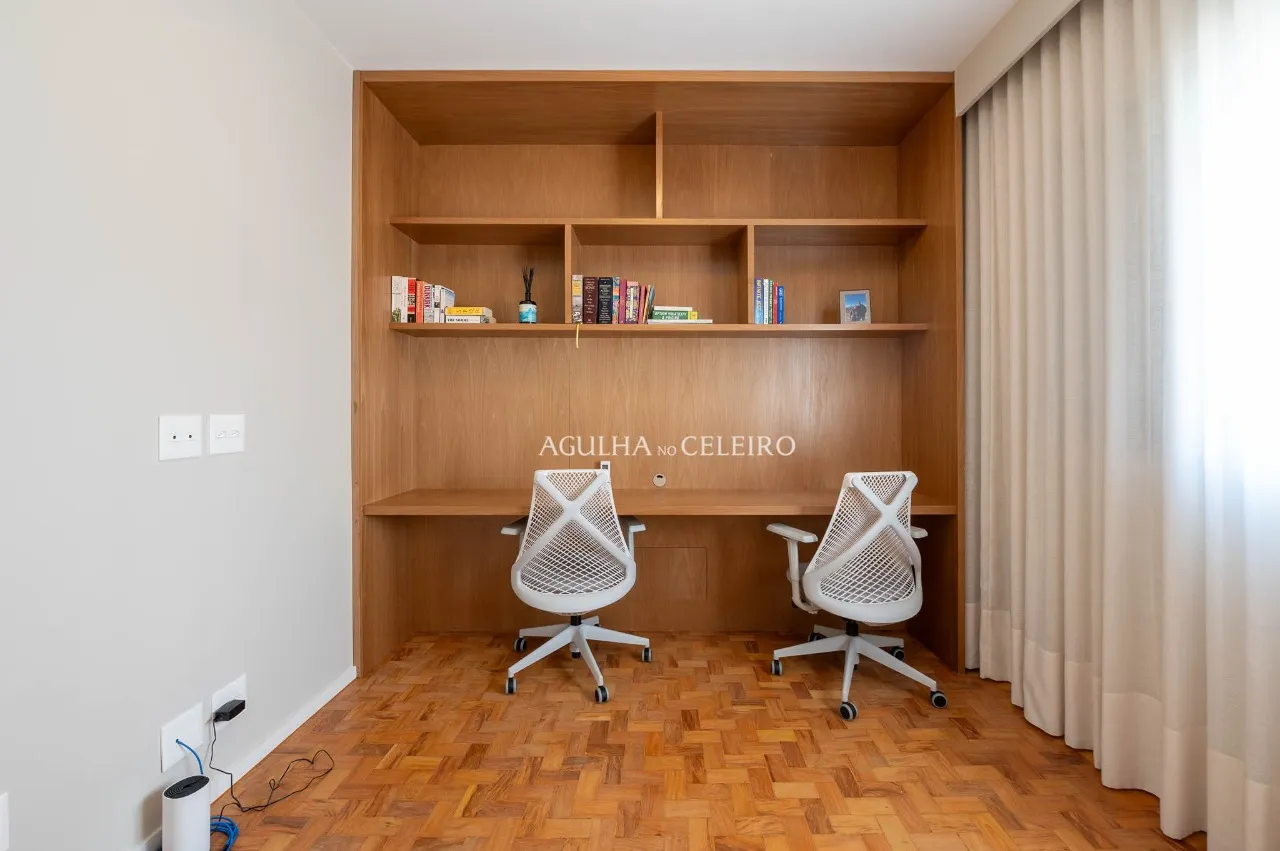 Excelente apartamento na parte plana do Jardim América. – 18670