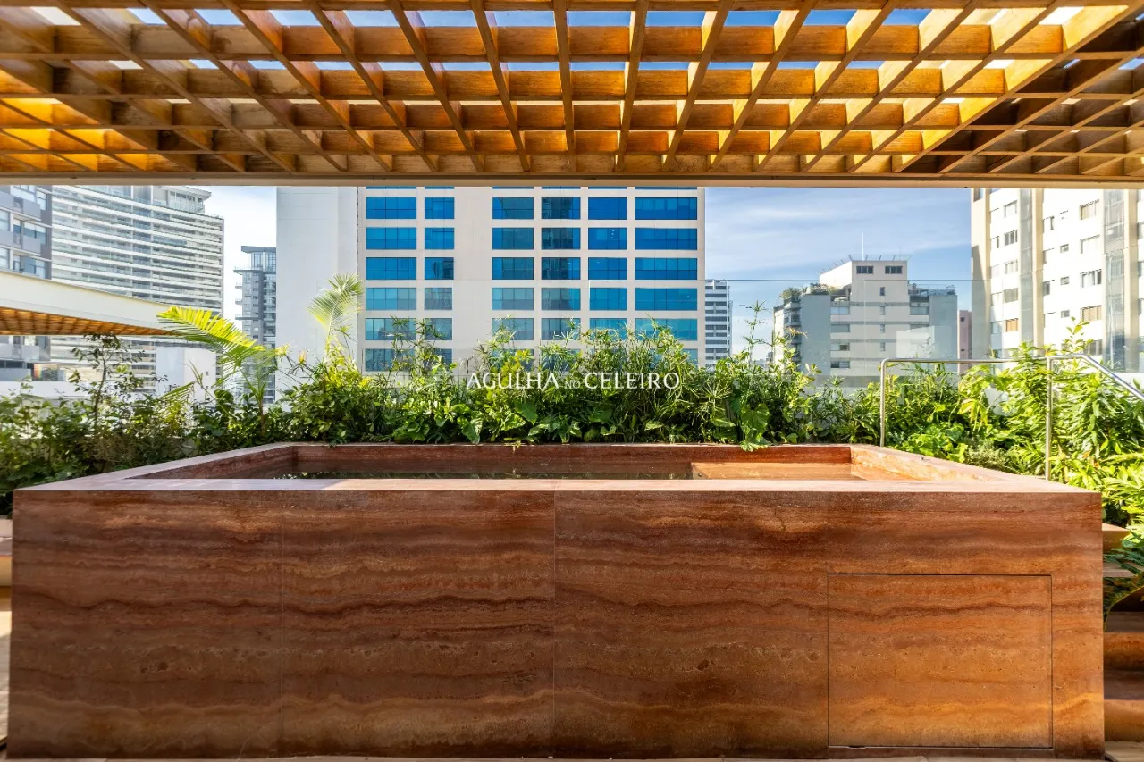 Cobertura reformada com projeto de arquitetura diferenciado em Moema – 20128