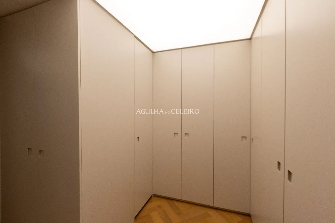 Cobertura reformada com projeto de arquitetura diferenciado em Moema – 20128