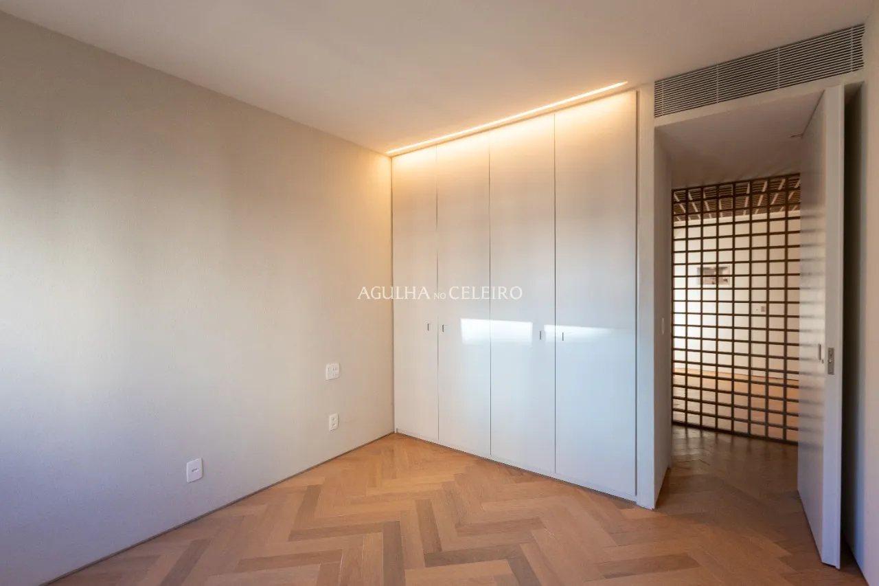 Cobertura reformada com projeto de arquitetura diferenciado em Moema – 20128