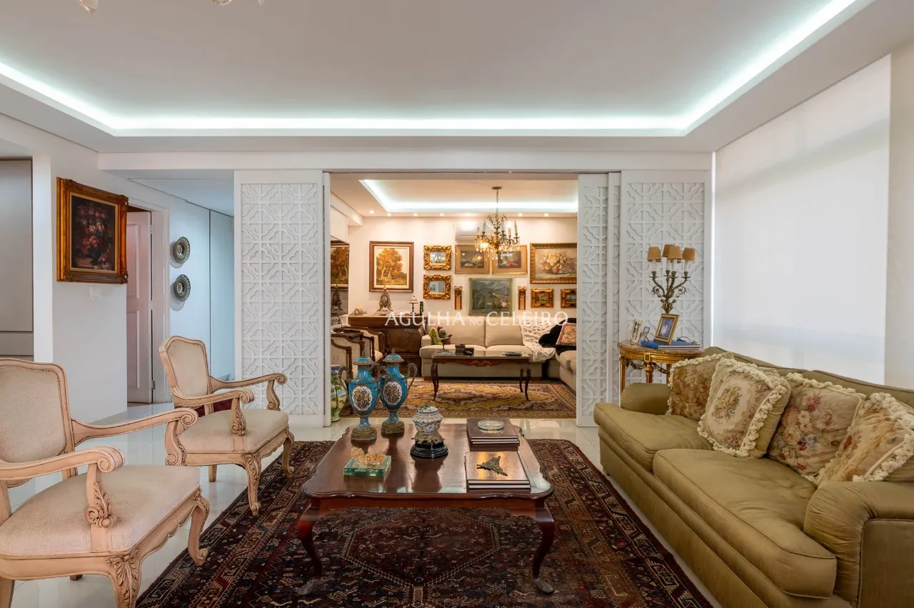 Espaçoso e iluminado Apartamento de 194 m² no melhor do Jardim América – 21118