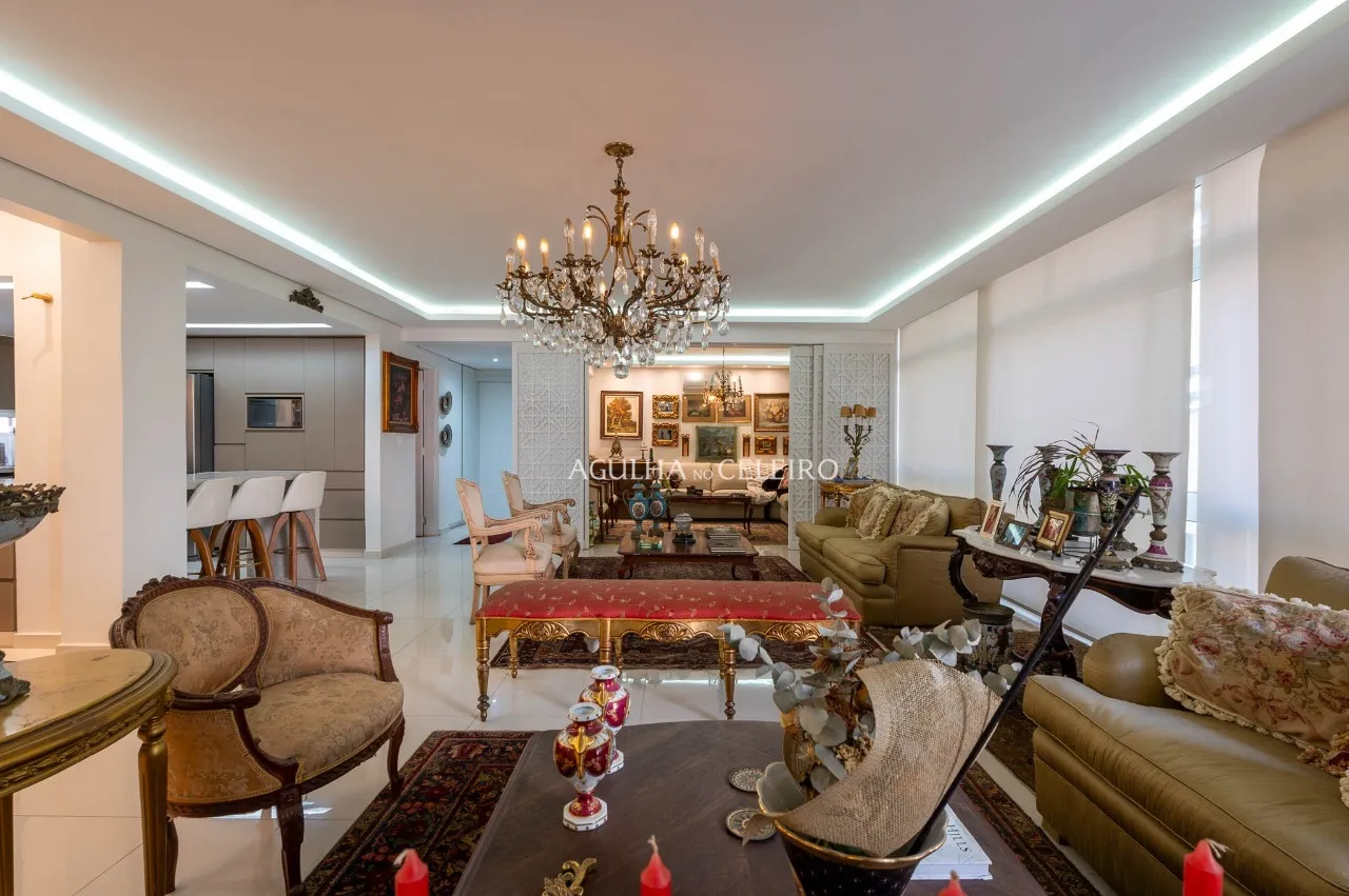Espaçoso e iluminado Apartamento de 194 m² no melhor do Jardim América – 21118