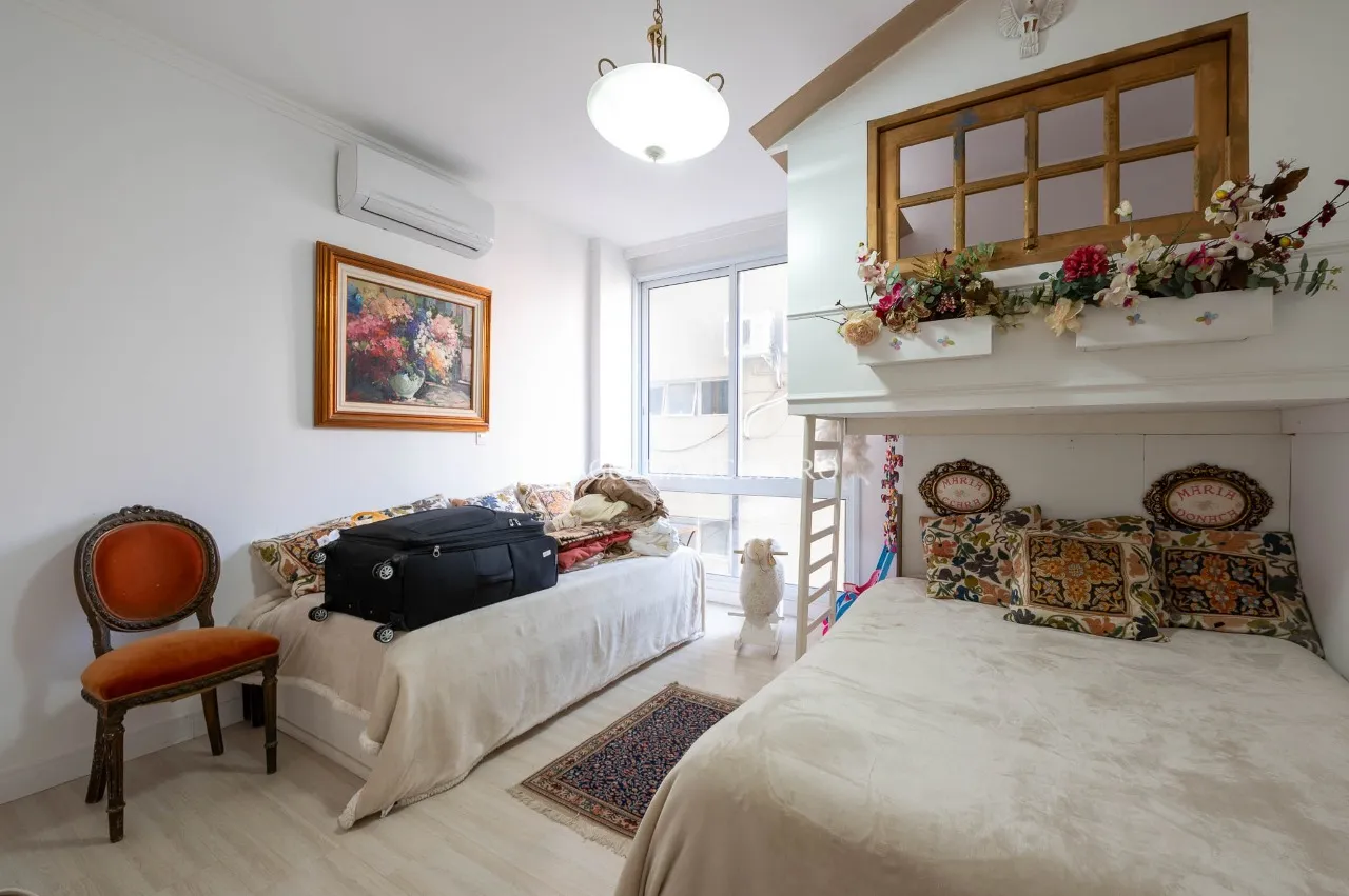 Espaçoso e iluminado Apartamento de 194 m² no melhor do Jardim América – 21118