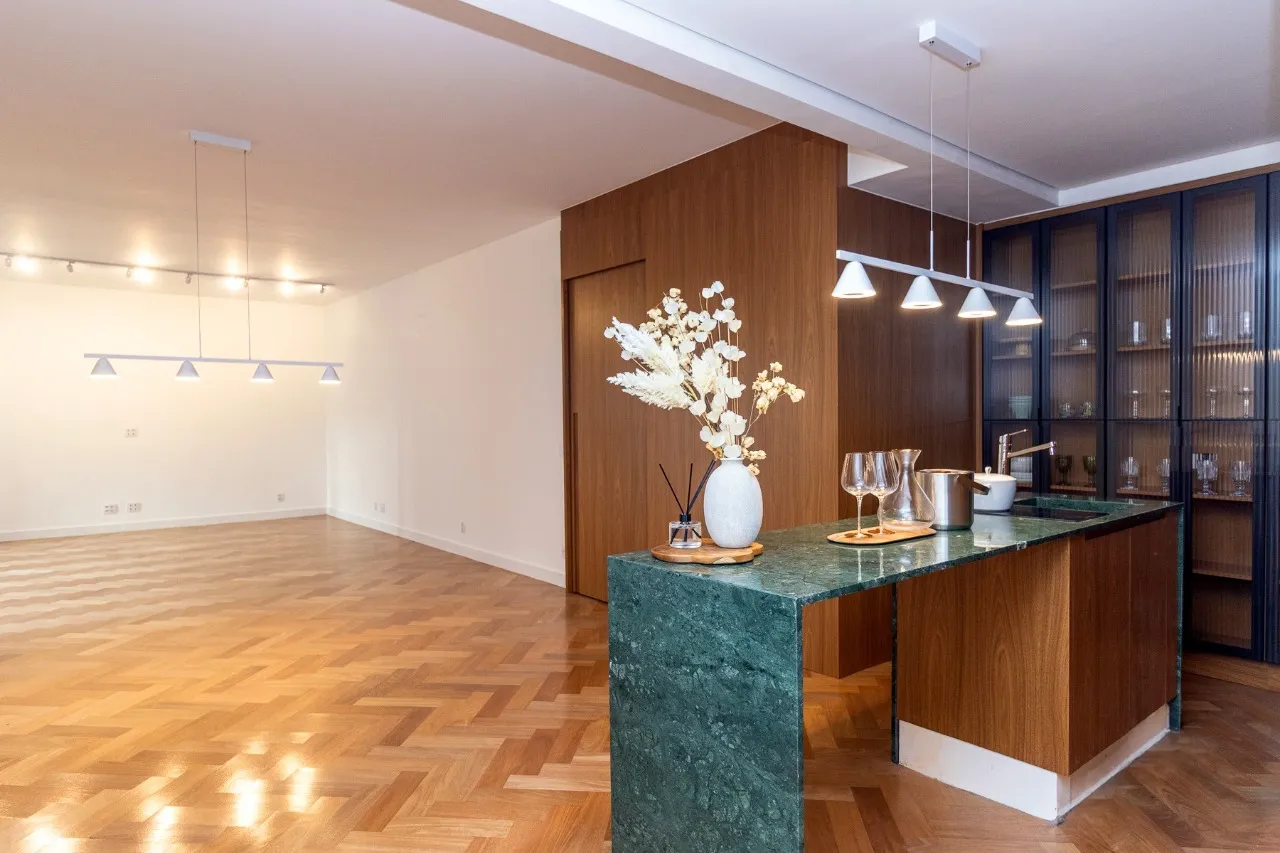 Apartamento reformado próximo ao Clube Paulistano – 21316