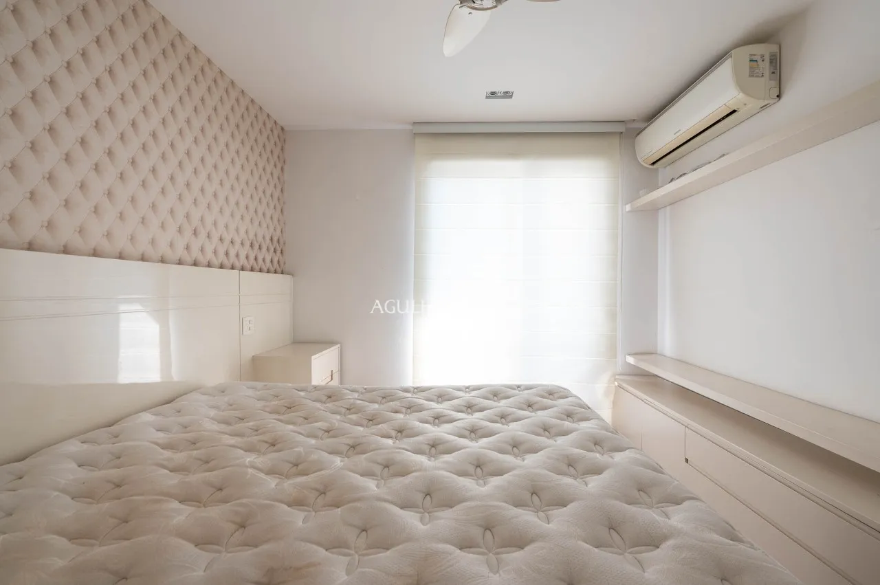Um clássico do Itaim Bibi, onde elegância, espaço e localização se encontram – 21345