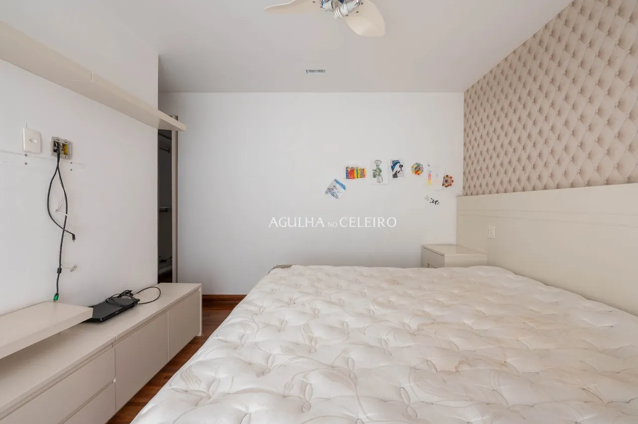Um clássico do Itaim Bibi, onde elegância, espaço e localização se encontram – 21345