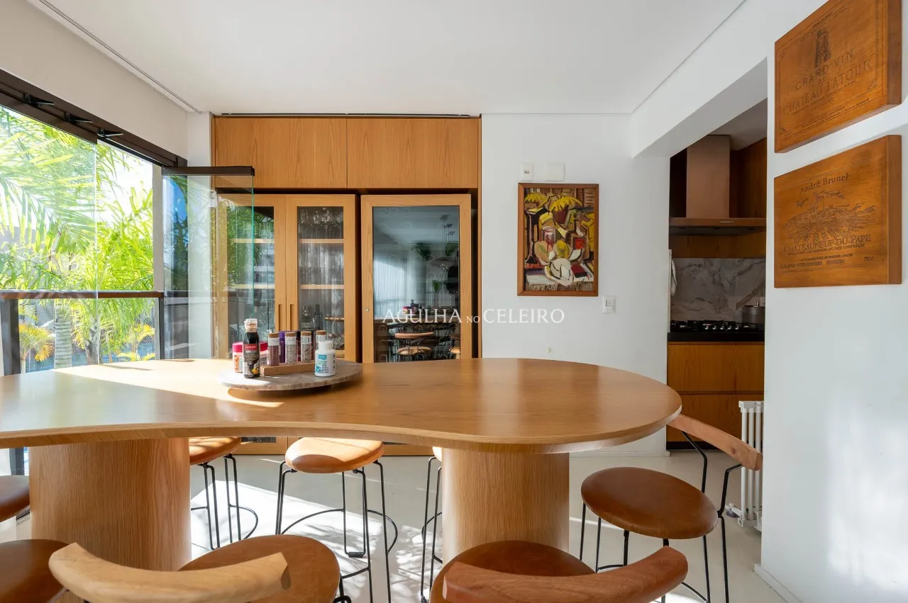 Apartamento com vista deslumbrante em um dos melhores endereços do Jardim Guedala. – 21830